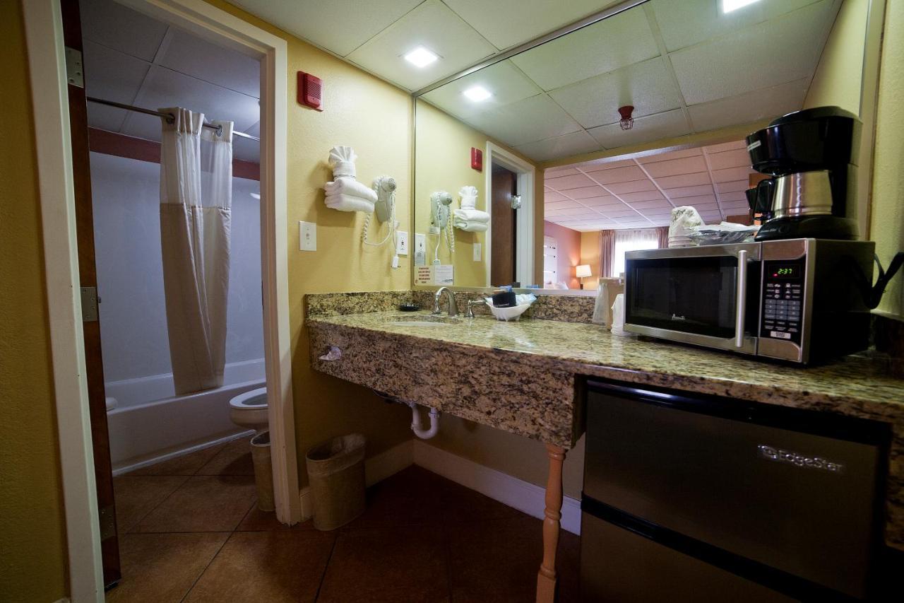 Desoto Beach Hotel Tybee Island Dış mekan fotoğraf